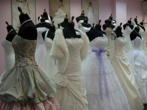 прокат свадебных платьев