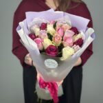 Кенийские розы: особенности, стойкость и преимущества в букетах Кенийские розы: особенности, стойкость и преимущества в букетах